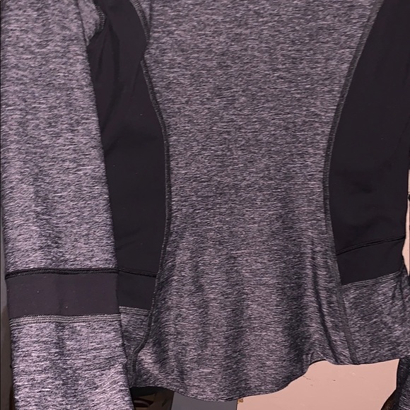 Lululemon jacket - Picture 5 of 9